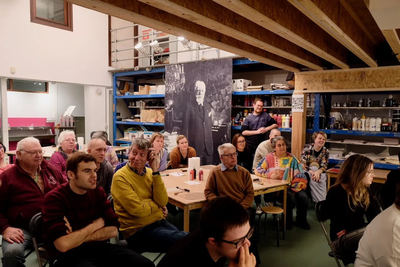 LABO DE LUX : Zwart met kleuren