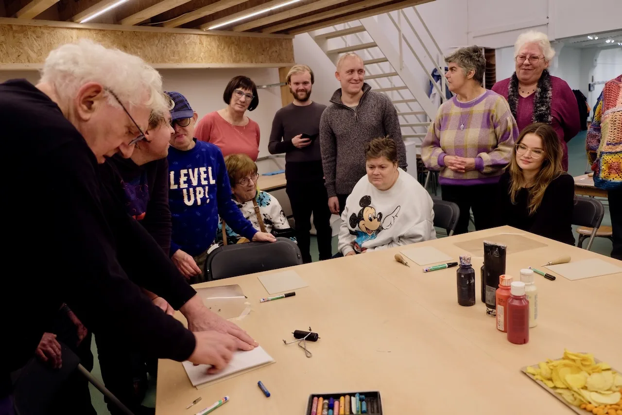LABO DE LUX : Zwart met kleuren