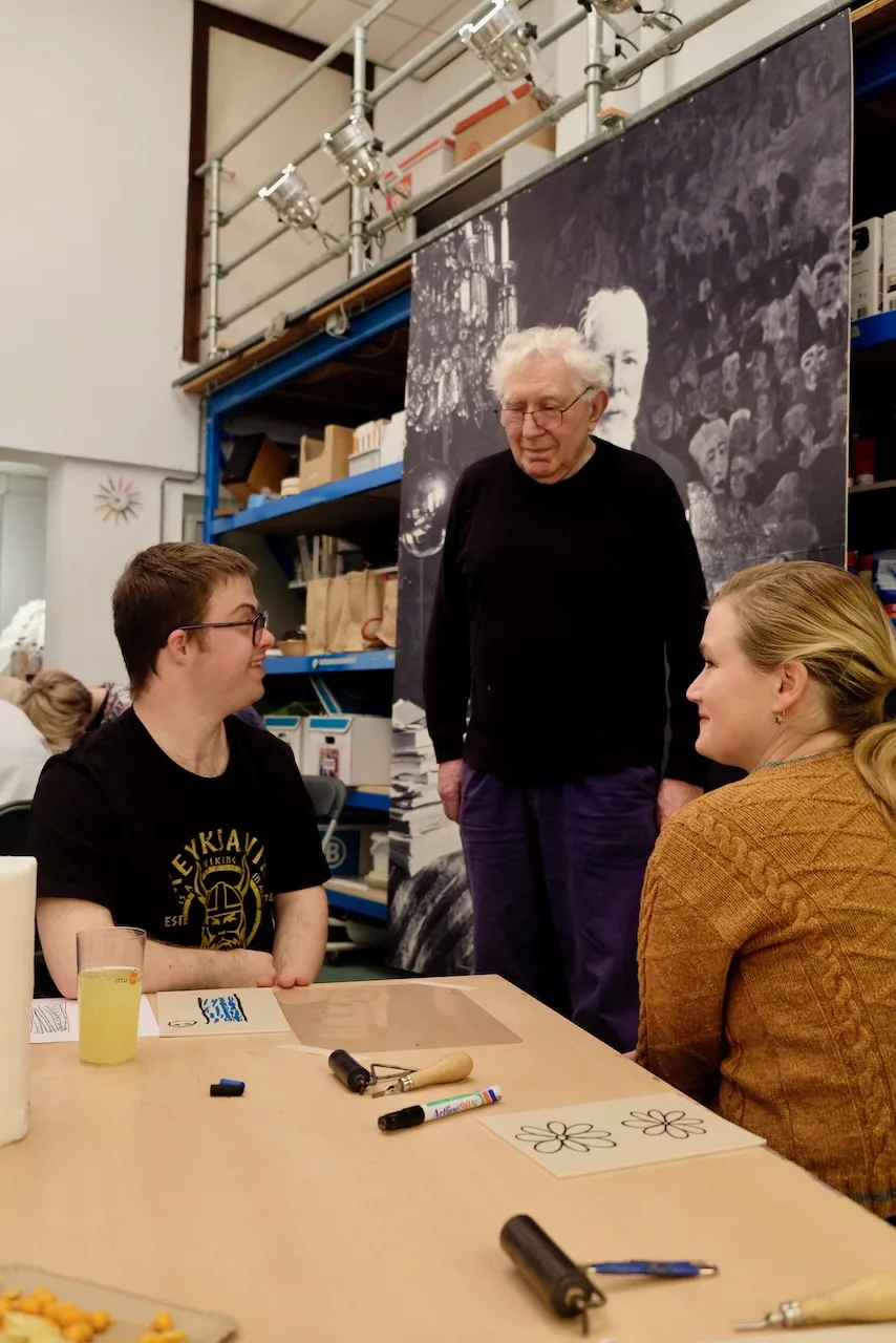 LABO DE LUX : Zwart met kleuren