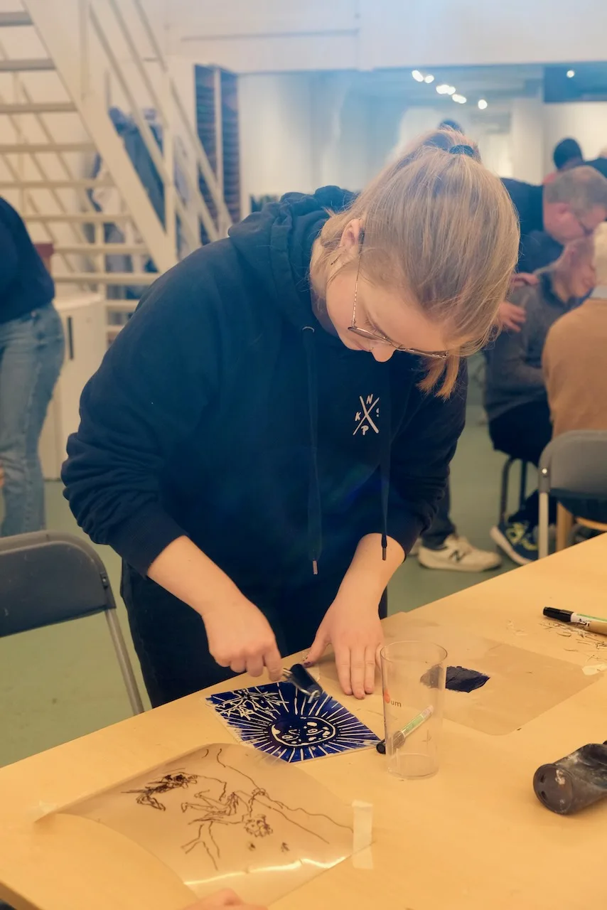 LABO DE LUX : Zwart met kleuren