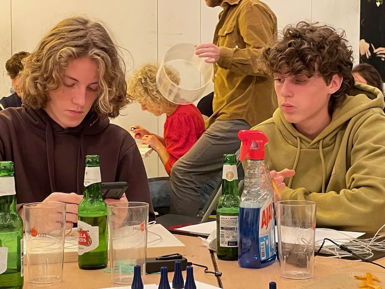 LABO Jongeren : Neon Design