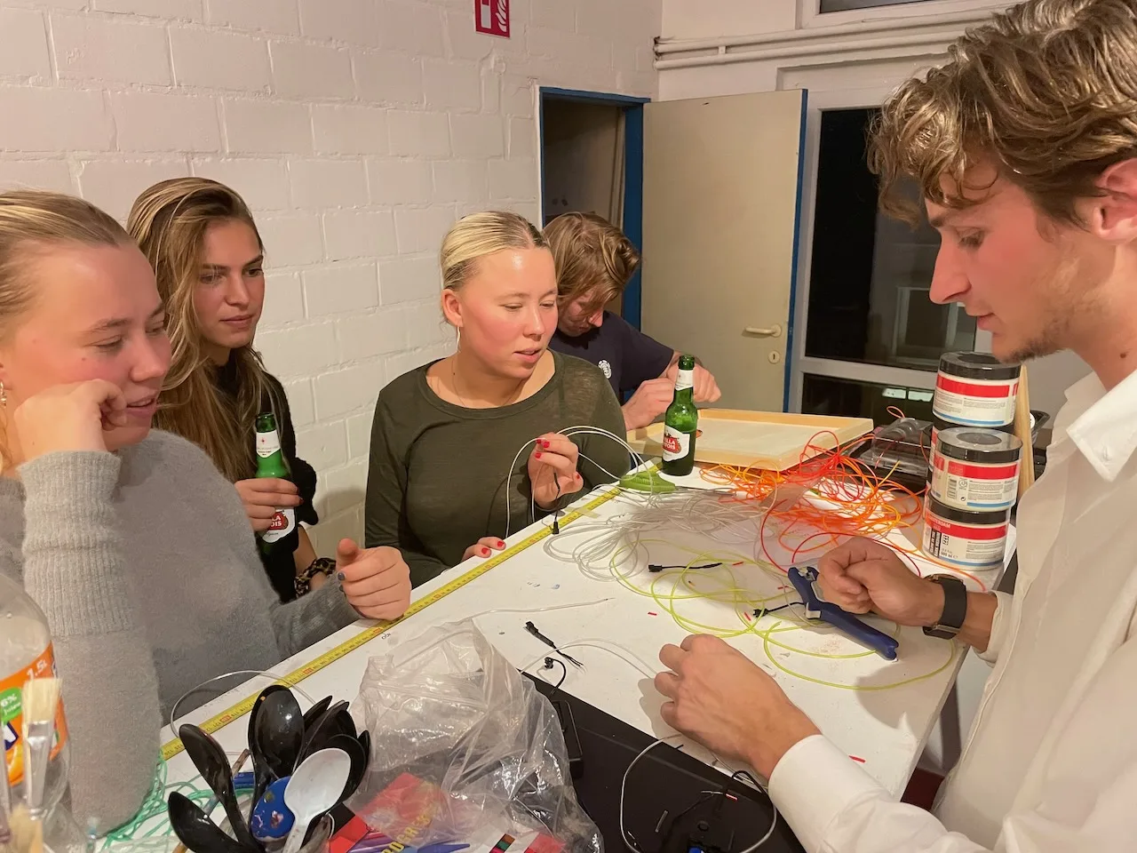 LABO Jongeren : Neon Design