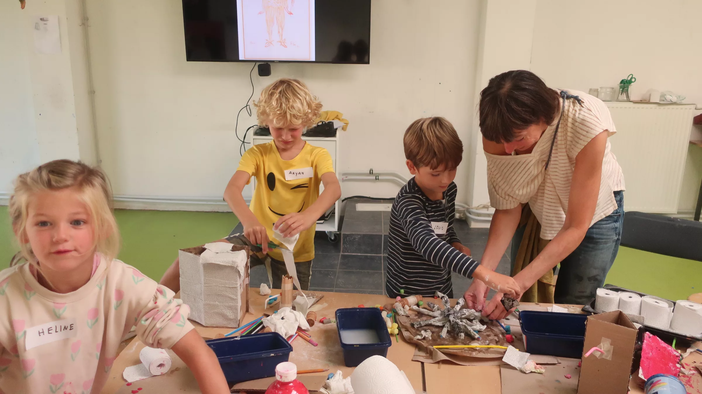 LABO 6-9 jarigen : Gips in het rond