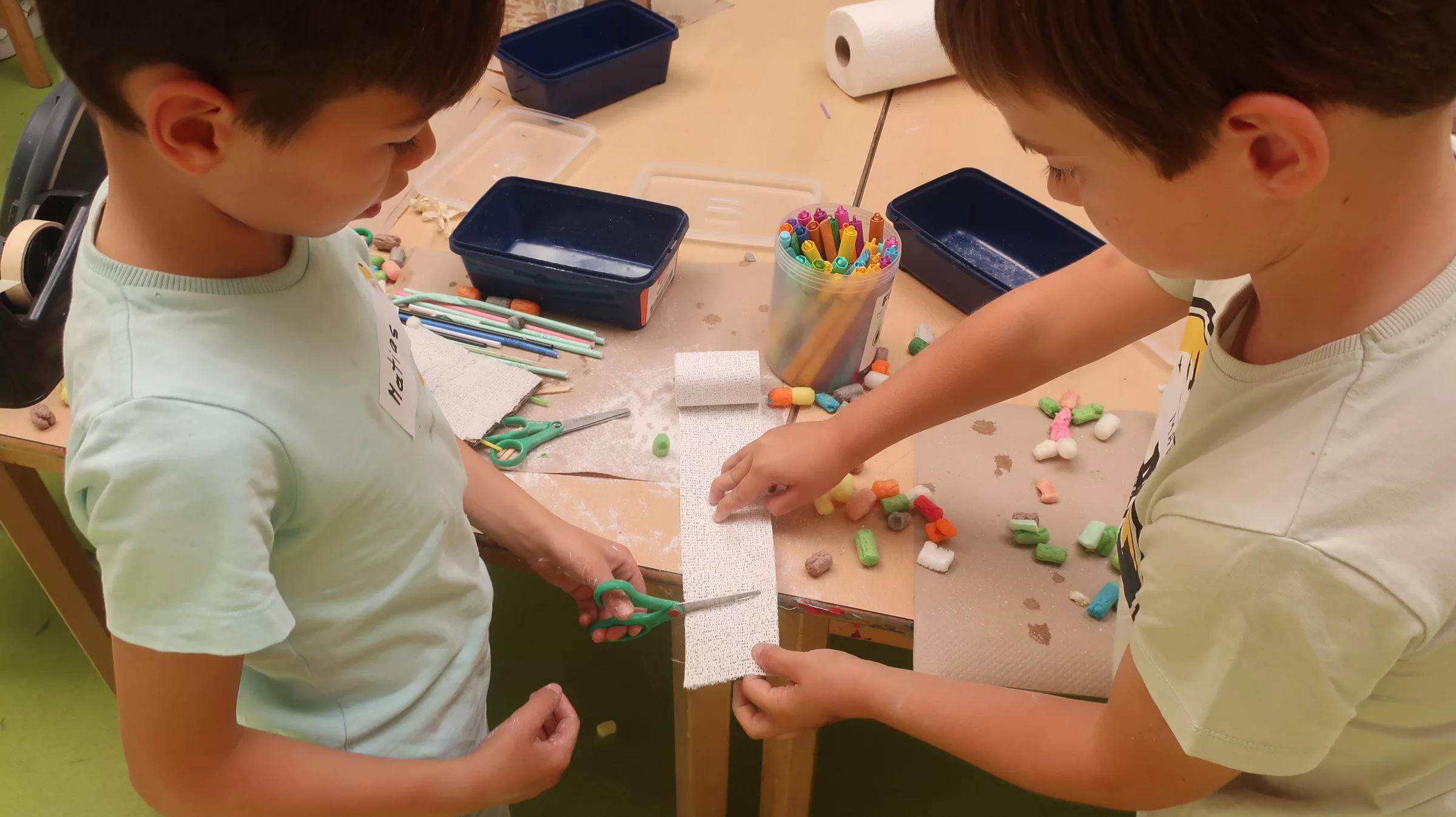 LABO 6-9 jarigen : Gips in het rond